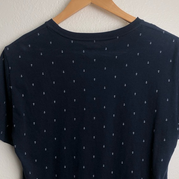 Old Navy Soft Anchor Pattern T-Shirt - Picture 3 of 3